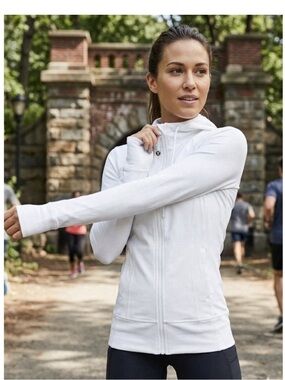 Size 8 Lululemon Stride II Full-Zip White Jacket